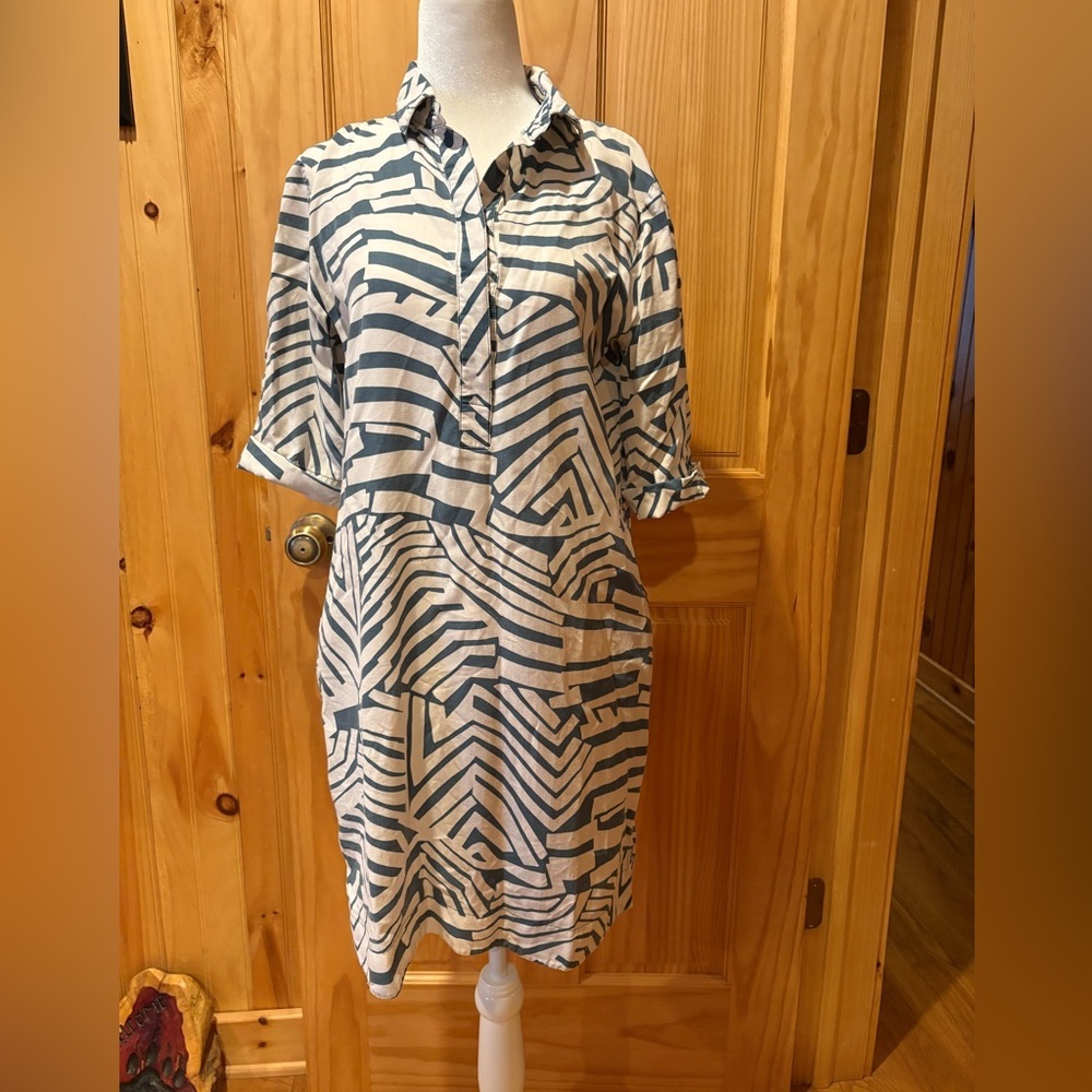 Ann Taylor Loft collared shift blue-grey off-white abstract geometric women’s S